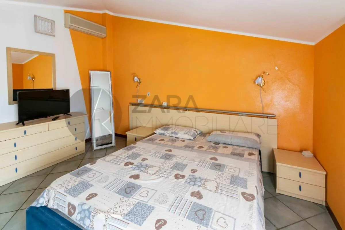 Sirmione, Appartamento Colombare 0*, Sirmione